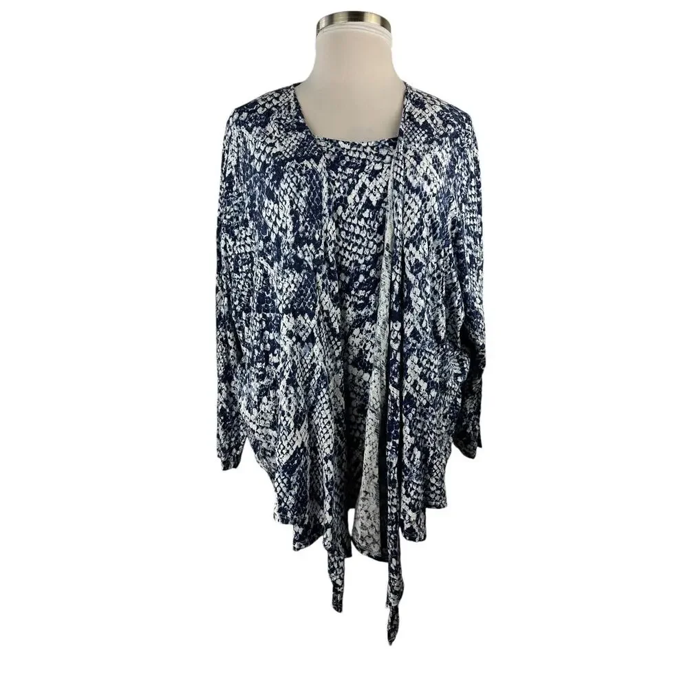 Belle Kim Gravel Printed Slub Knit Shrug and Tank Set Indigo Snake Plus Size 4X - Picture 11 of 16